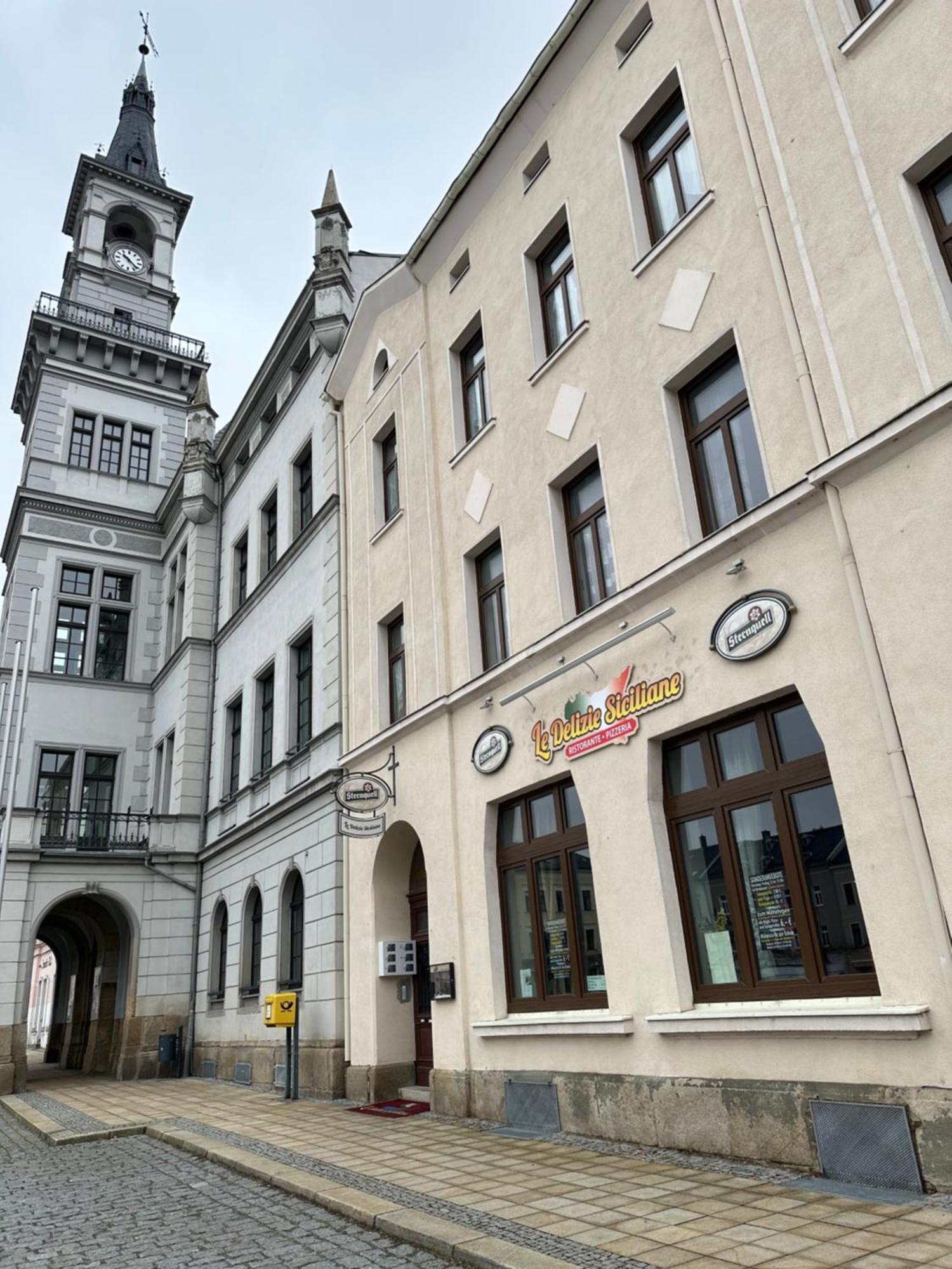 Kleinzimmer Am Markt Oelsnitz  Eksteriør bilde