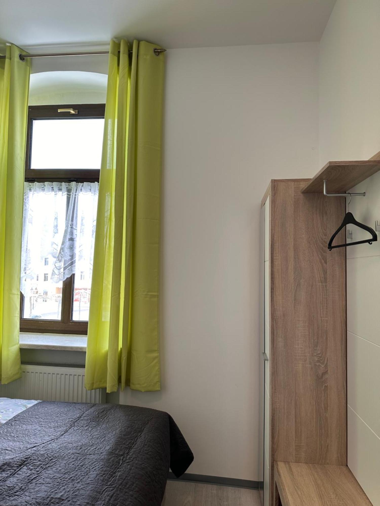 Kleinzimmer Am Markt Oelsnitz  Eksteriør bilde